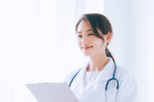 満足した表情の女性